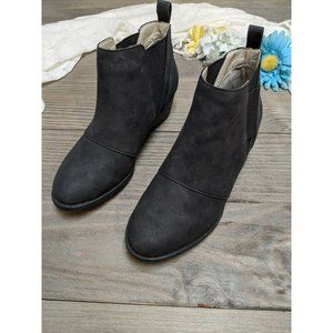 Jumba 7 Ankle Boots Women's Charcoal Color Black